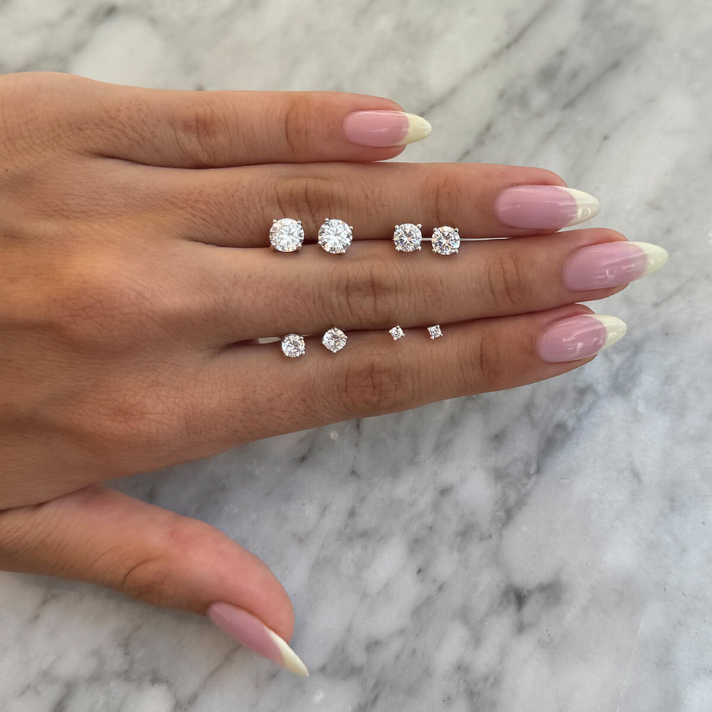 Round Diamond Studs