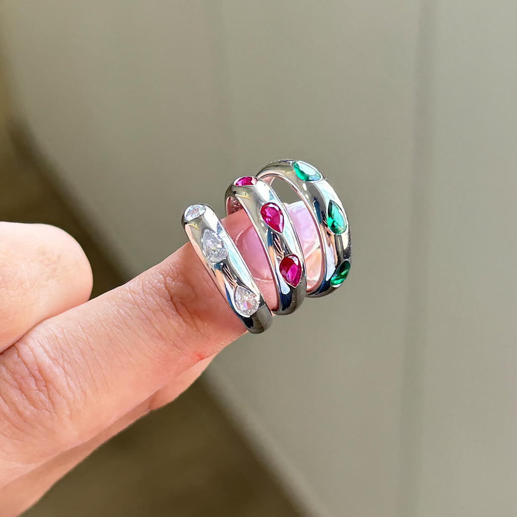 Trio Pear Diamonds Ring