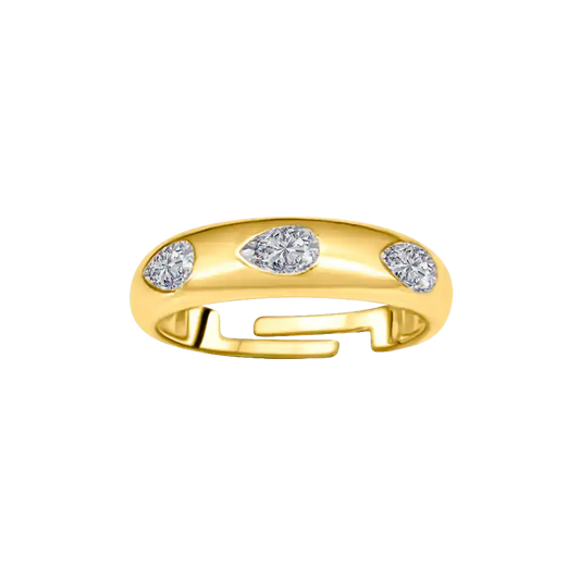 Trio Pear Diamonds Ring