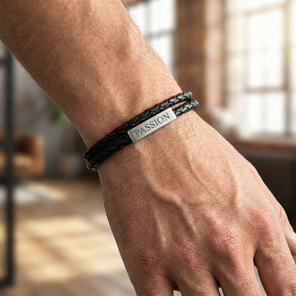 Cubic Bar Leather Bracelet